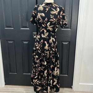 Beautiful full length floral dress sz small